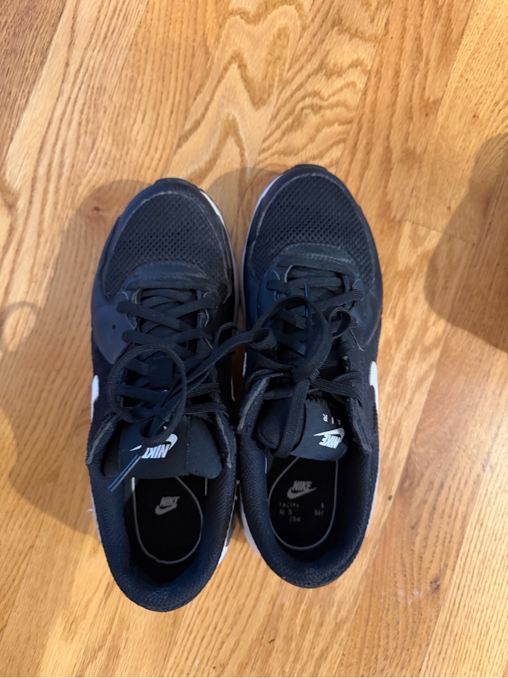 Nike women’s air max sc Black and White Athletic Sneakers